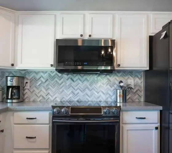 Serene Escape And Modern Comfort Pool Heater Bbq Sun Lakes