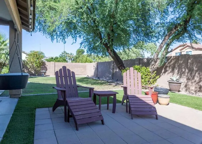 Serene Escape And Modern Comfort Pool Heater Bbq Holiday home *